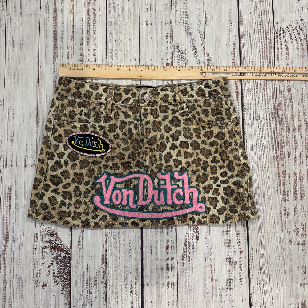 Von Dutch Originals Leopard Print Y2K Mini Skirt Flying Eyeball Women Size S EUC - Picture 10 of 11